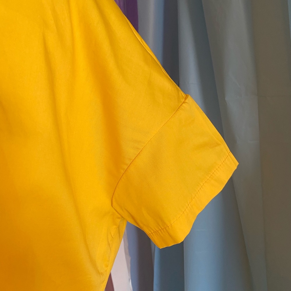 Yellow Top - Picture 4 of 8